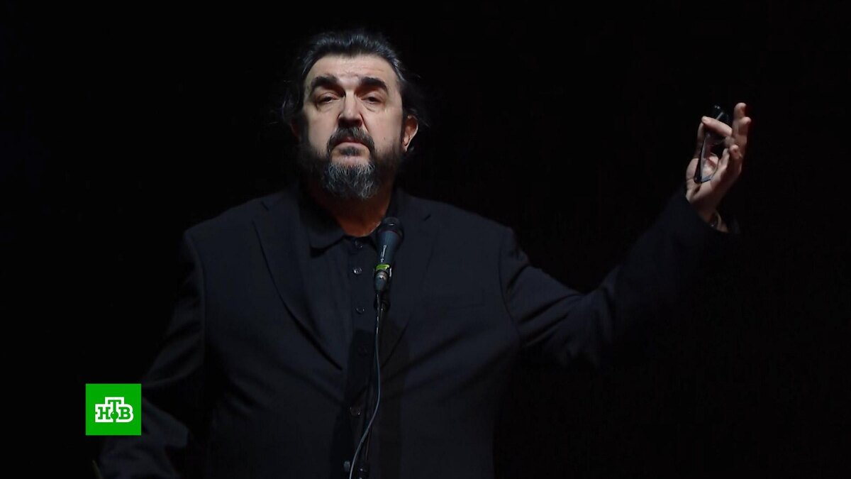    Умер ректор    Школы-студии    МХАТ Игорь Золотовицкий