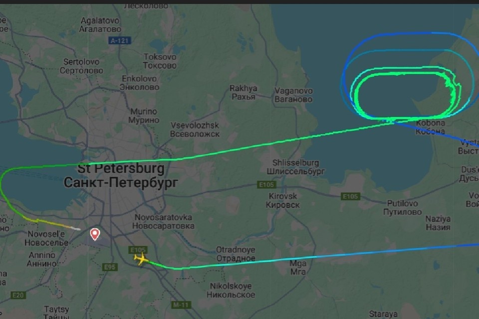    Самолет больше часа кружил, сбрасывая топливо. Фото: flightradar24.com