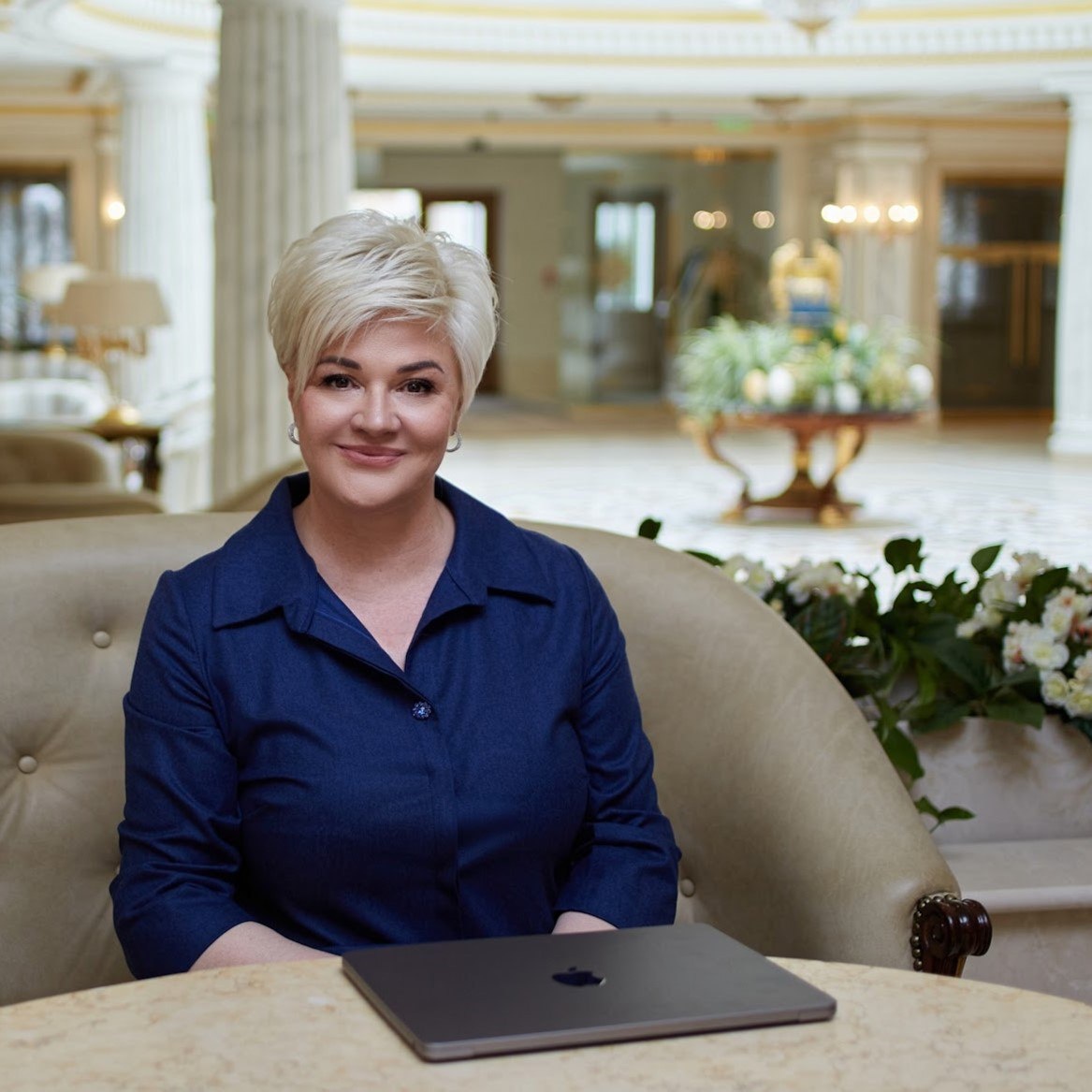 Юлия Калинина - эксперт по созданию и упаковке дорогих услуг, СЕО Академии «Мир экспертов»