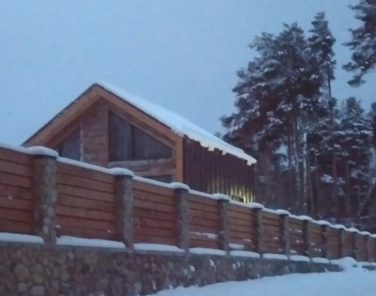 фото автора (Одиночество начинается с преград  к общению).