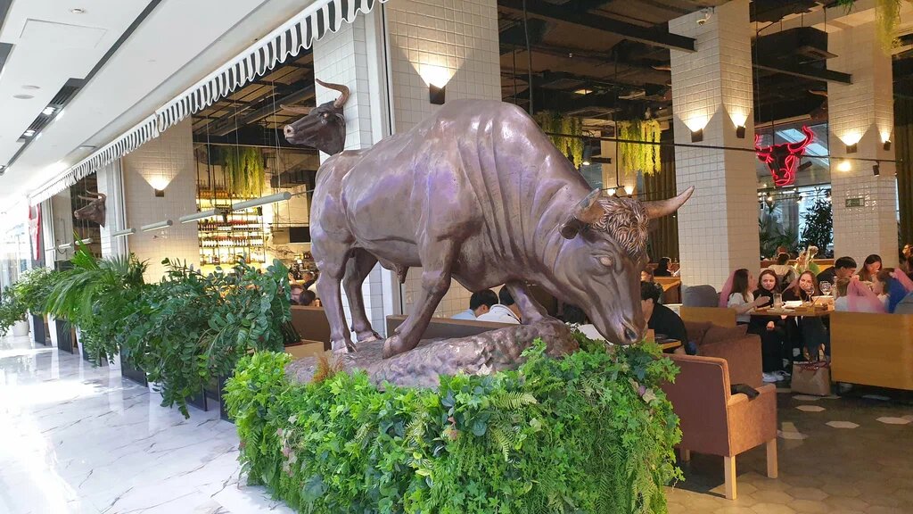 Так выглядит вход в The Бык в ТЦ Авеню \Изображение позаимствовала из открытых источников