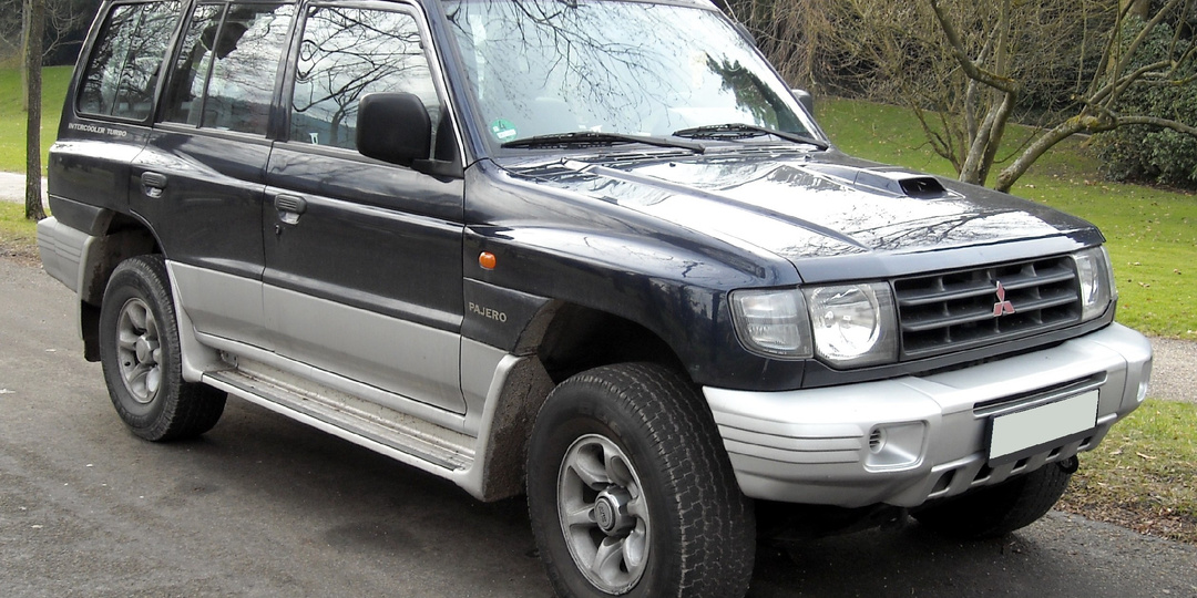 Mitsubishi Pajero II: ностальгия по временам, когда японцы делали машины на века
