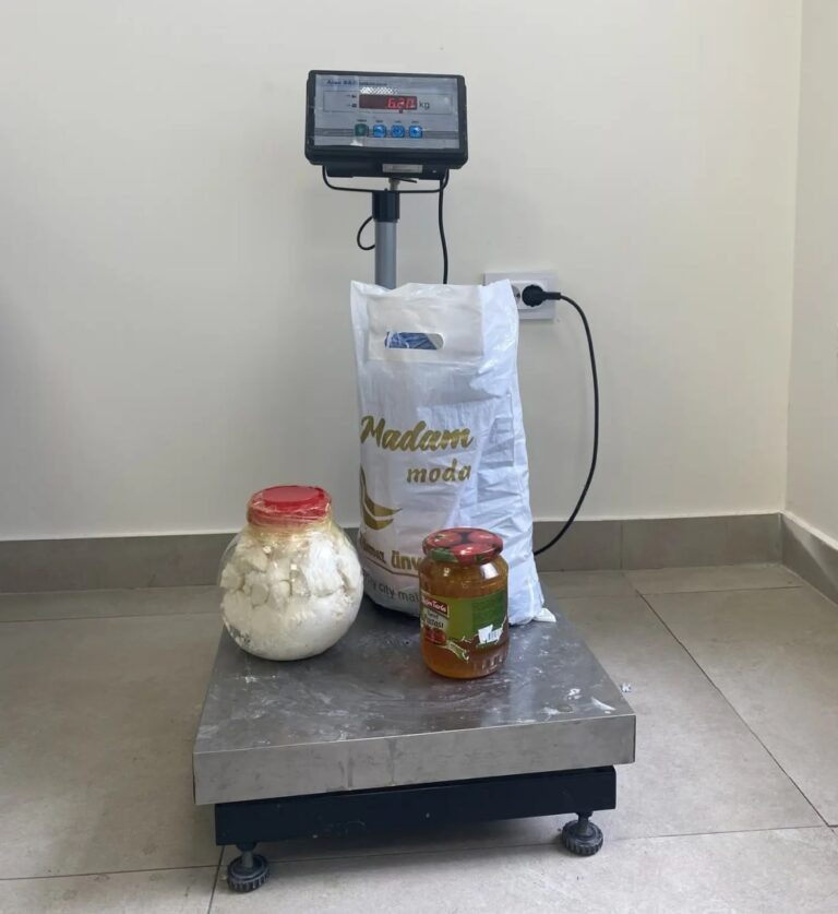    В аэропорту Оренбурга изъяли почти 9 кг продукции животного происхождения Оренбуржье