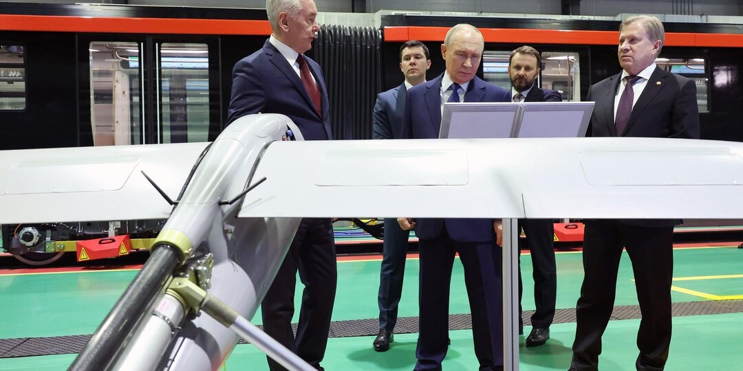 Почему Путин так торопится: незамедлительно устранить барьеры на пути беспилотников в экномику России