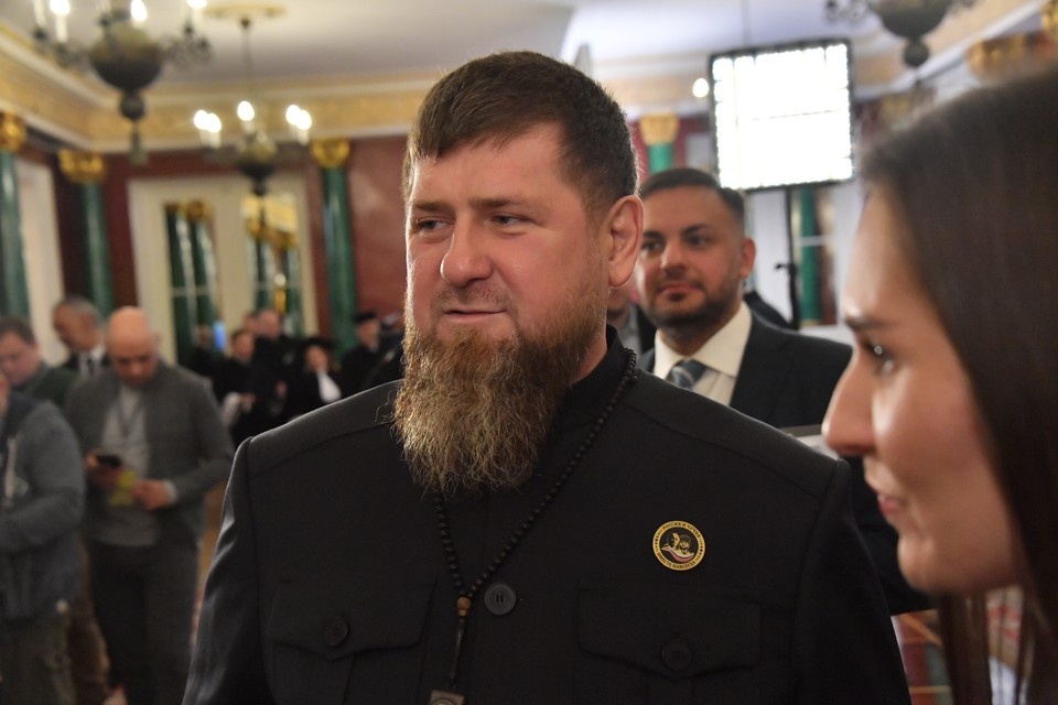    Рамзан Кадыров опубликовал видео с сыном Адамом с совещания Владимир ВЕЛЕНГУРИН