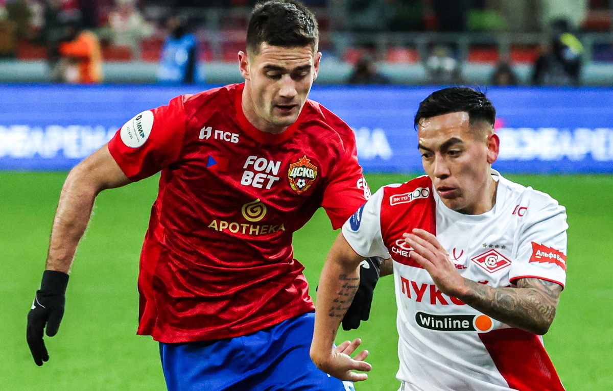    Саша Зделар и Эсекьель Барко  Сергей Фадеичев/ТАСС