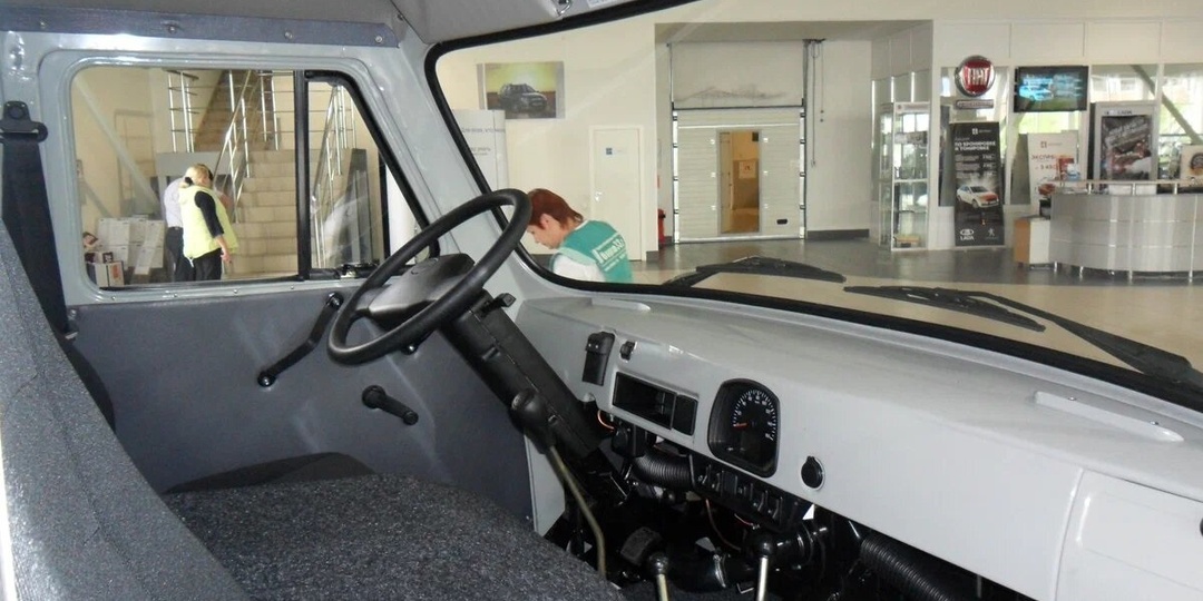 На заводе УАЗ обновили легендарную «Буханку». Список улучшений автомобиля