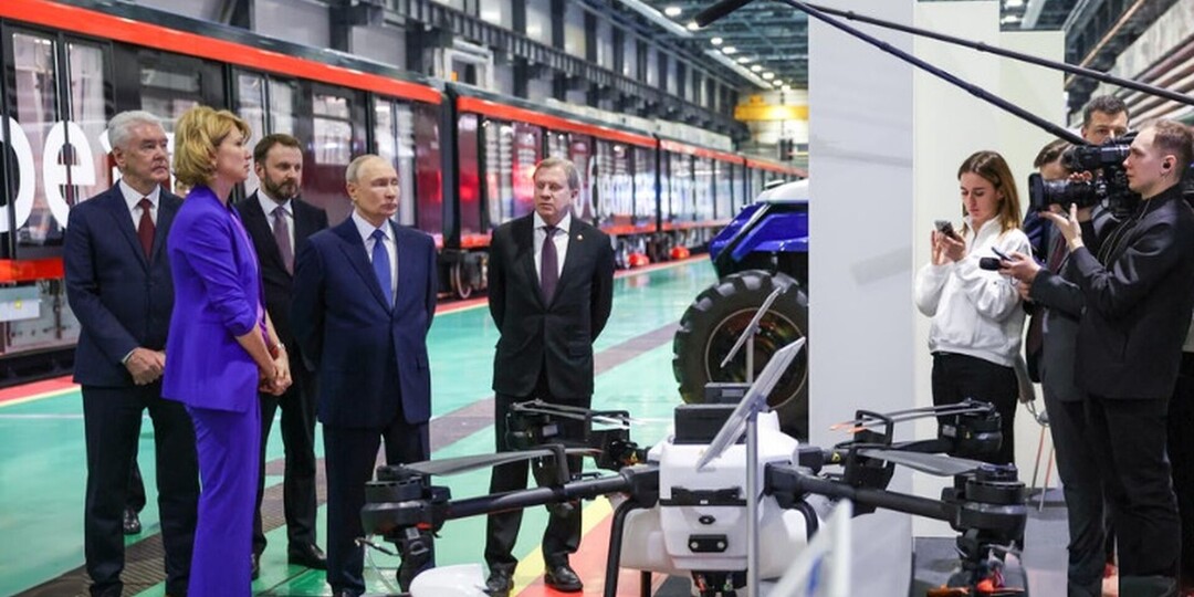 Путин ознакомился с разработками беспилотных сельхозмашин Ставропольского аграрного университета