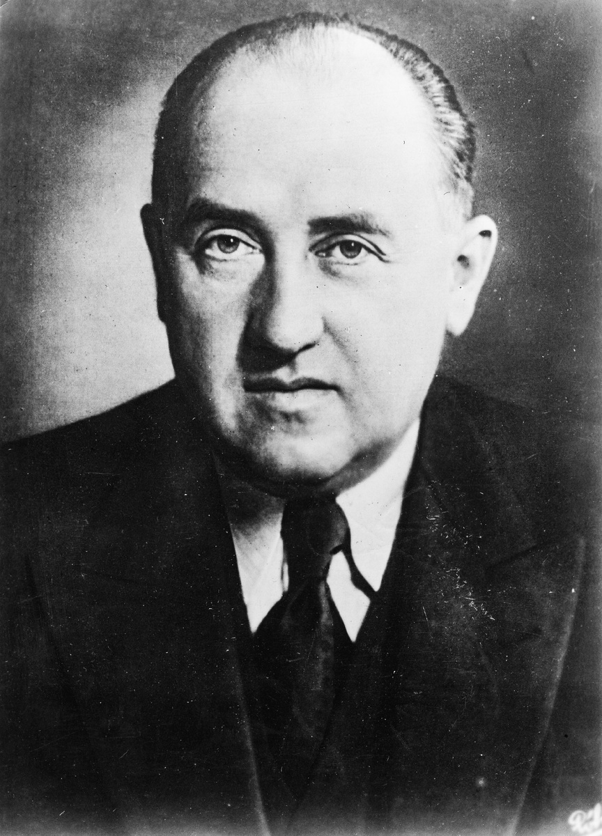 Вальтер Функ (1890-1960).