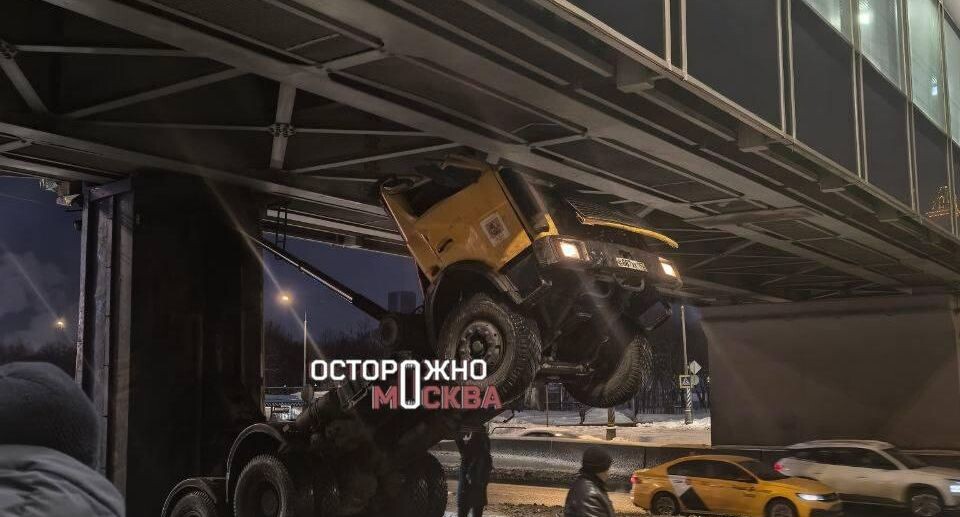    Телеграм-канал «Осторожно, Москва»