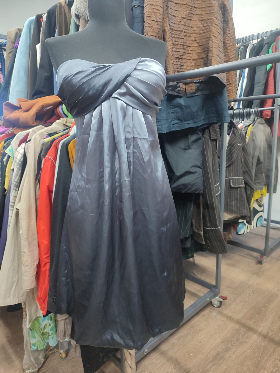 Платье XXS 350 р