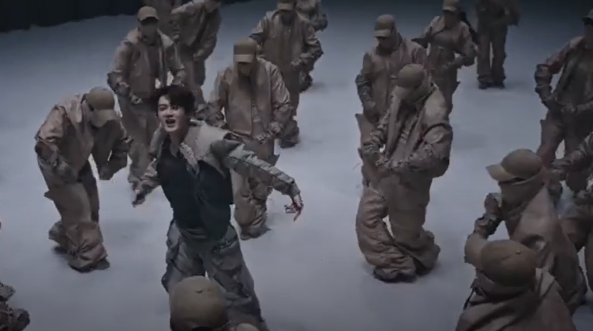 Стоп кадр клипа Тань Цзяньцы.