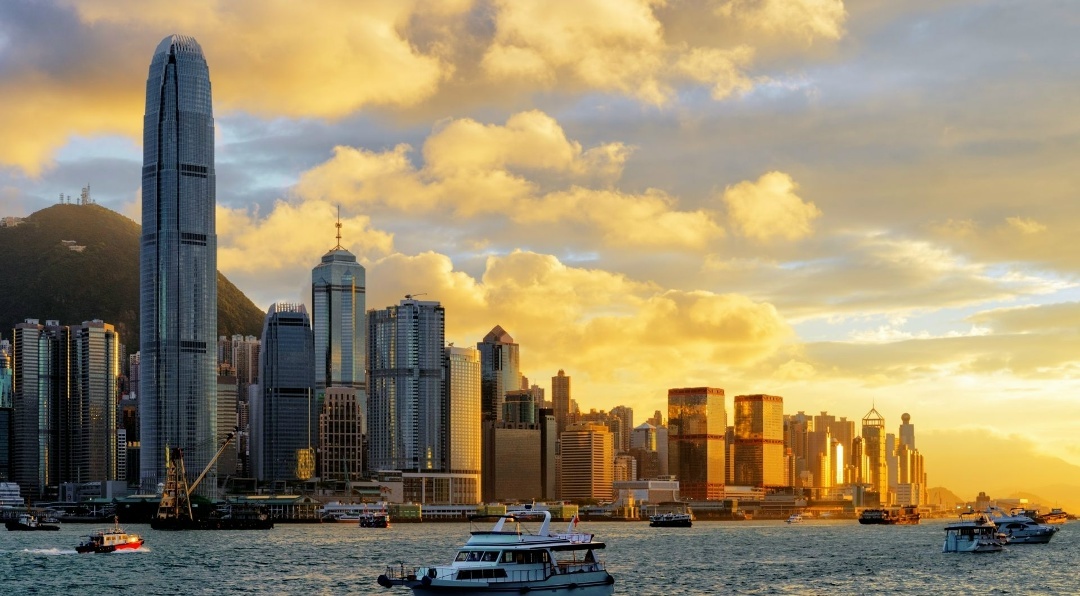 Синхронный перевод на конференциях/форумах