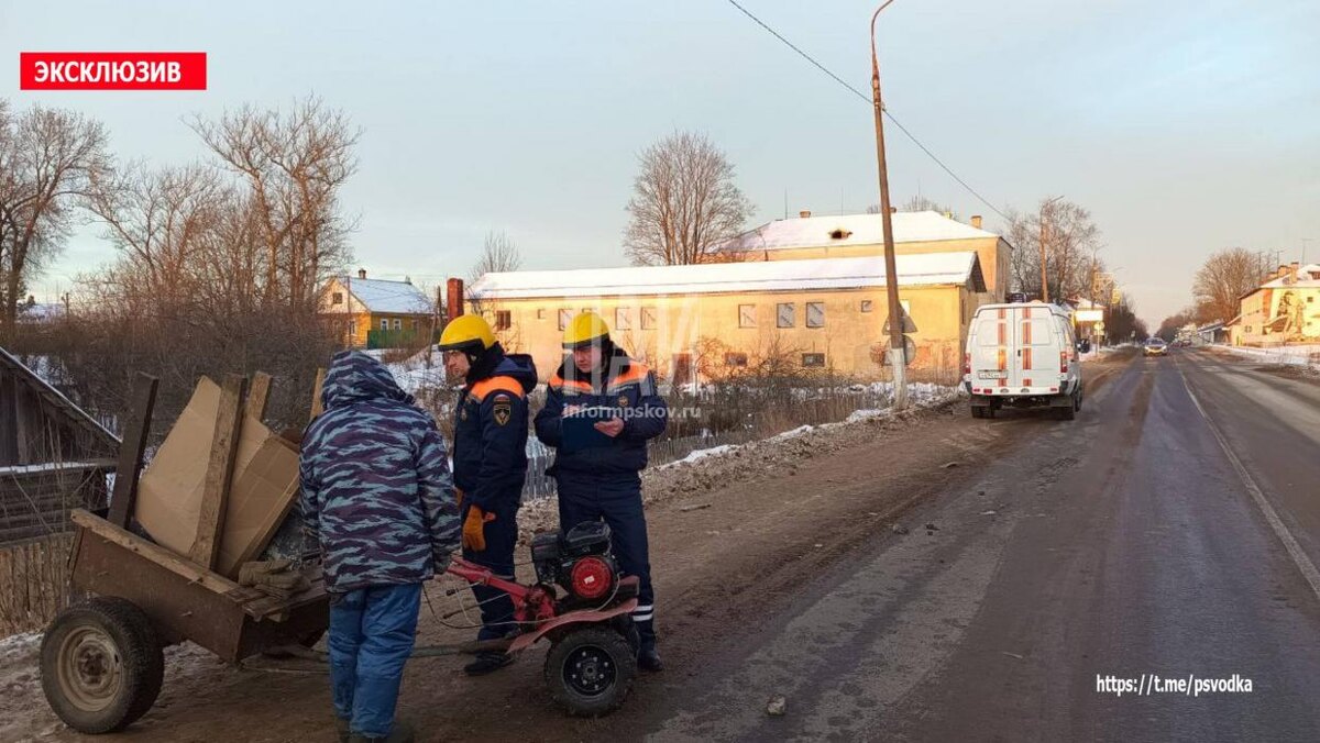 ДТП в Гдове
Фото: Telegram-канал «Псковская сводка. ПАИ»