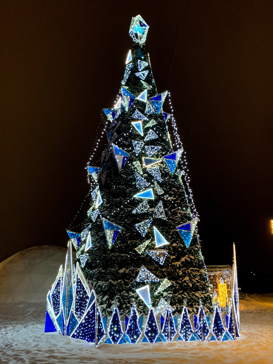 Суприматическая ёлка 