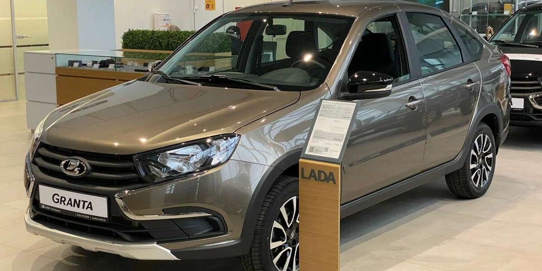 Lada Granta Active Cross за 1,25 миллиона: народный автомобиль или дилерская наживка?