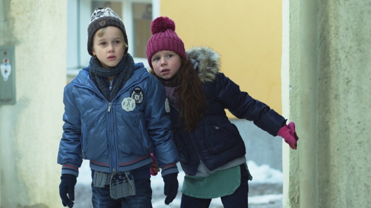 Кадры из фильма «Когда Санта упал на Землю», взяты для статьи с Кинопоиска.