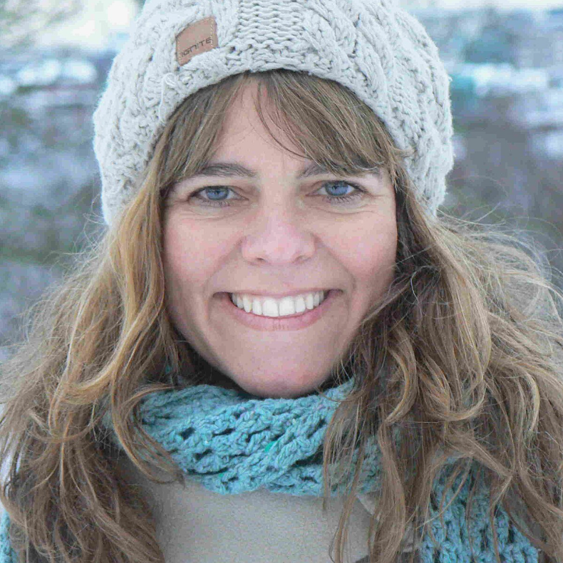 Клодия Энн Хэммонд — британская писательница, исследователь, журналист, радио- и телеведущая программ ВВС