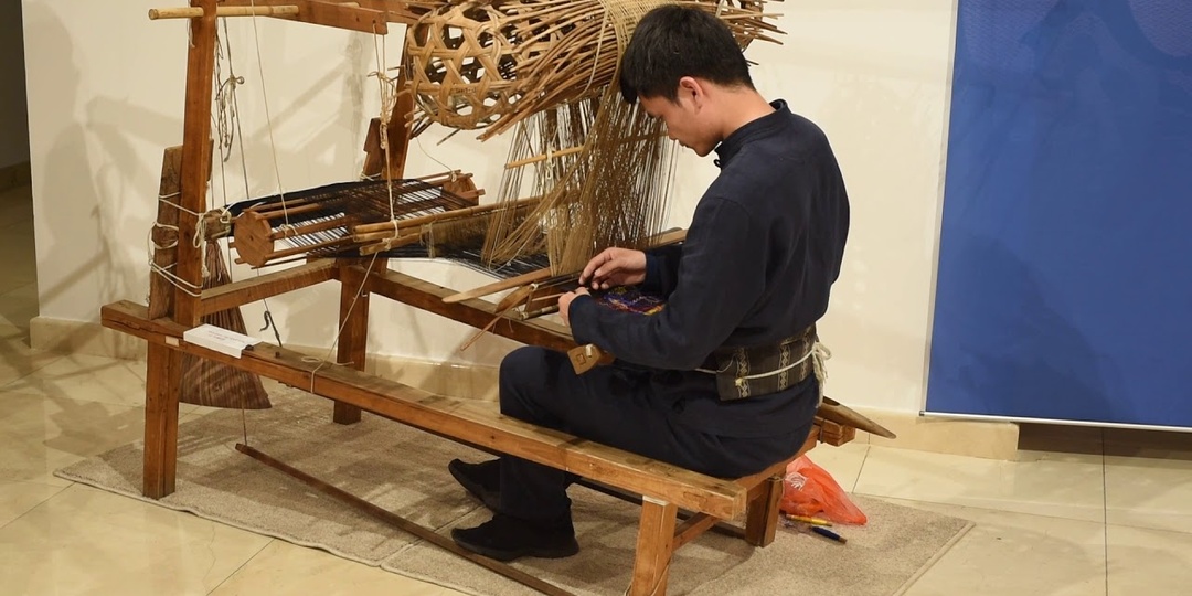 2000-летний китайский ткацкий станок — это первый компьютер или просто станок?
