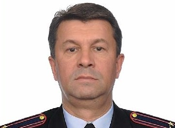 Подполковник полиции вынес пенсионера из горящей квартиры и спас ему жизнь