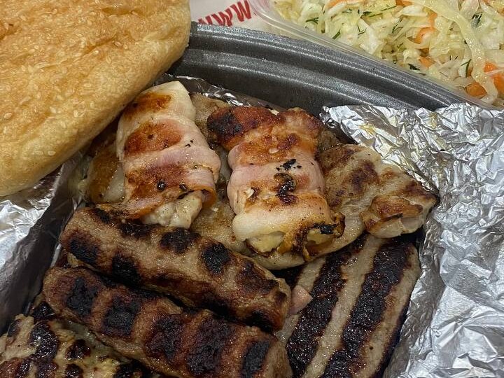 Пятничный вечер с Югославия Гриль и отличным фильмом: идеальное сочетание для релакса