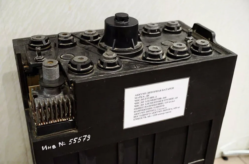Аккумулятор с подводной лодки. Фото в свободном доступе в интеренете.