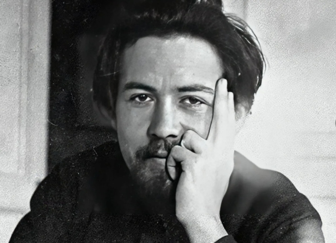 Антон Павлович и его фирменный  взгляд - "прямо в душу"