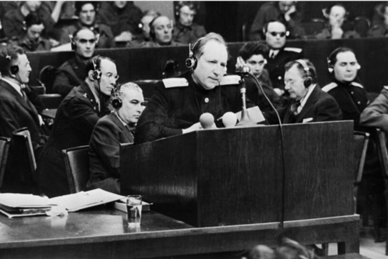 «Достал пистолет и пристрелил Геринга прямо в суде»: что американцы писали про советского прокурора Нюрнберга