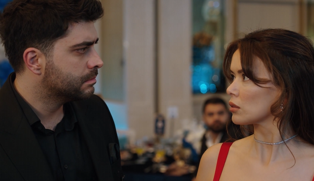 Кадр из сериала "Клюквенный щербет", 4 сезон, 17 серия