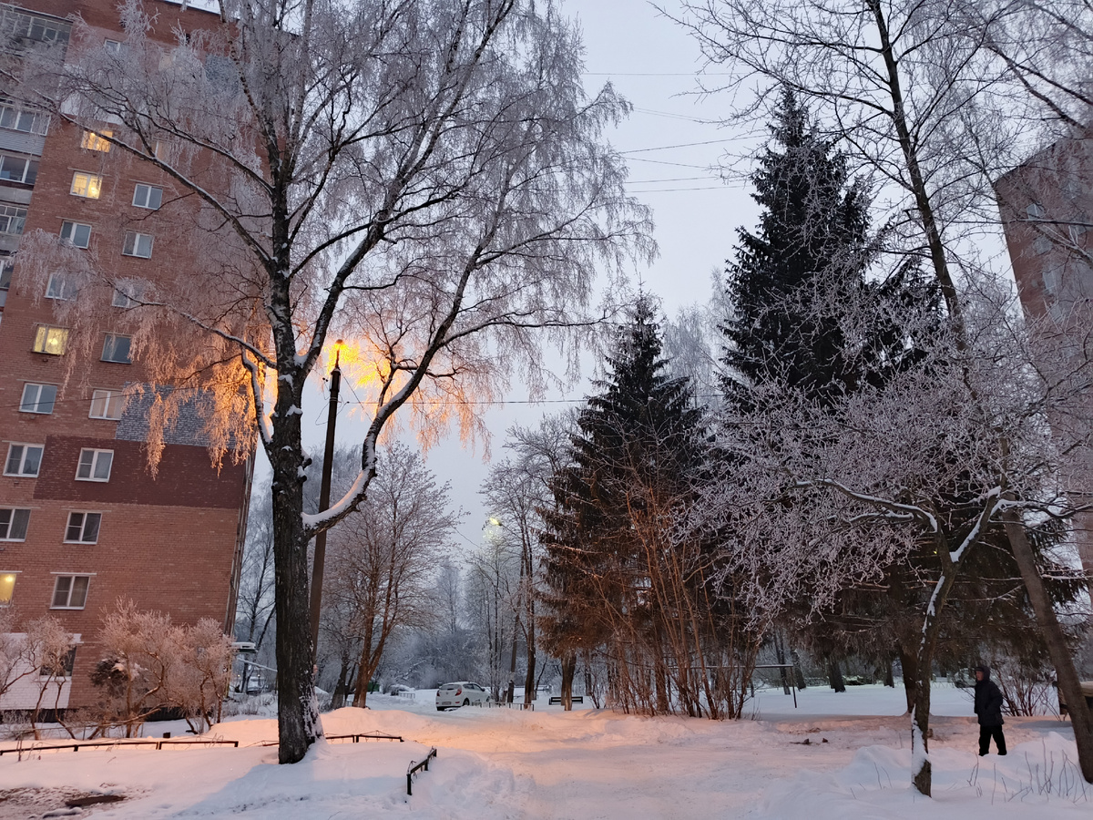 У НАШЕГО ДОМА...