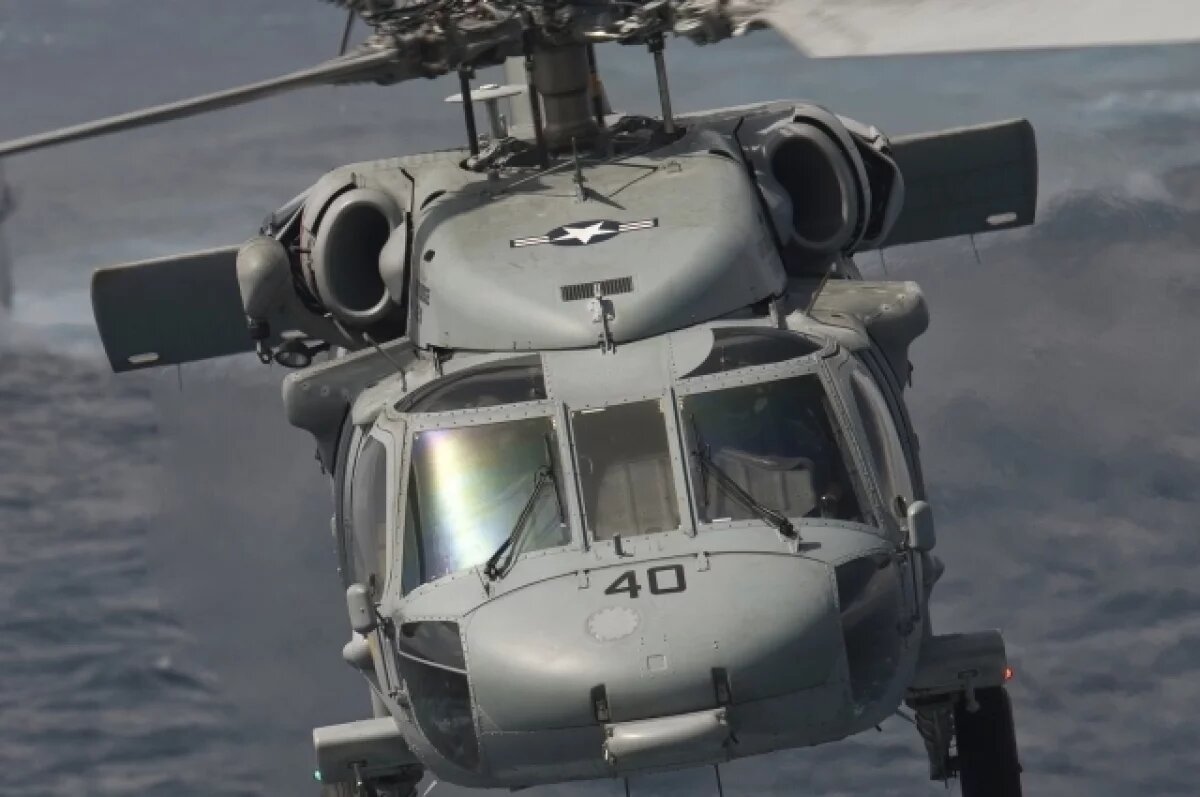    В небе над ОАЭ заметили 15 военно-транспортных вертолетов США