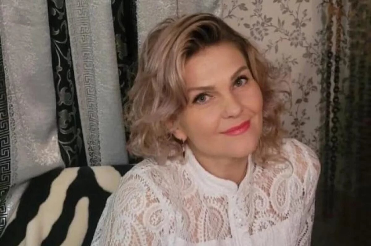    Тело женщины в Екатеринбурге нашли в съемном жилье, где она была в гостях