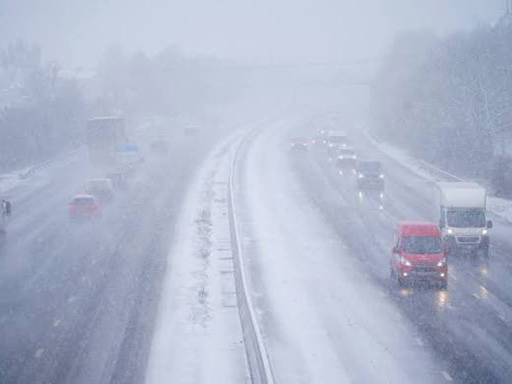     @ https://x.com/BritWeatherSvs