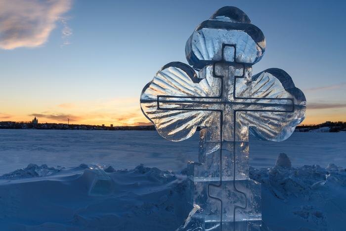 Обложка © Shutterstock / FOTODOM / Elena Odareeva