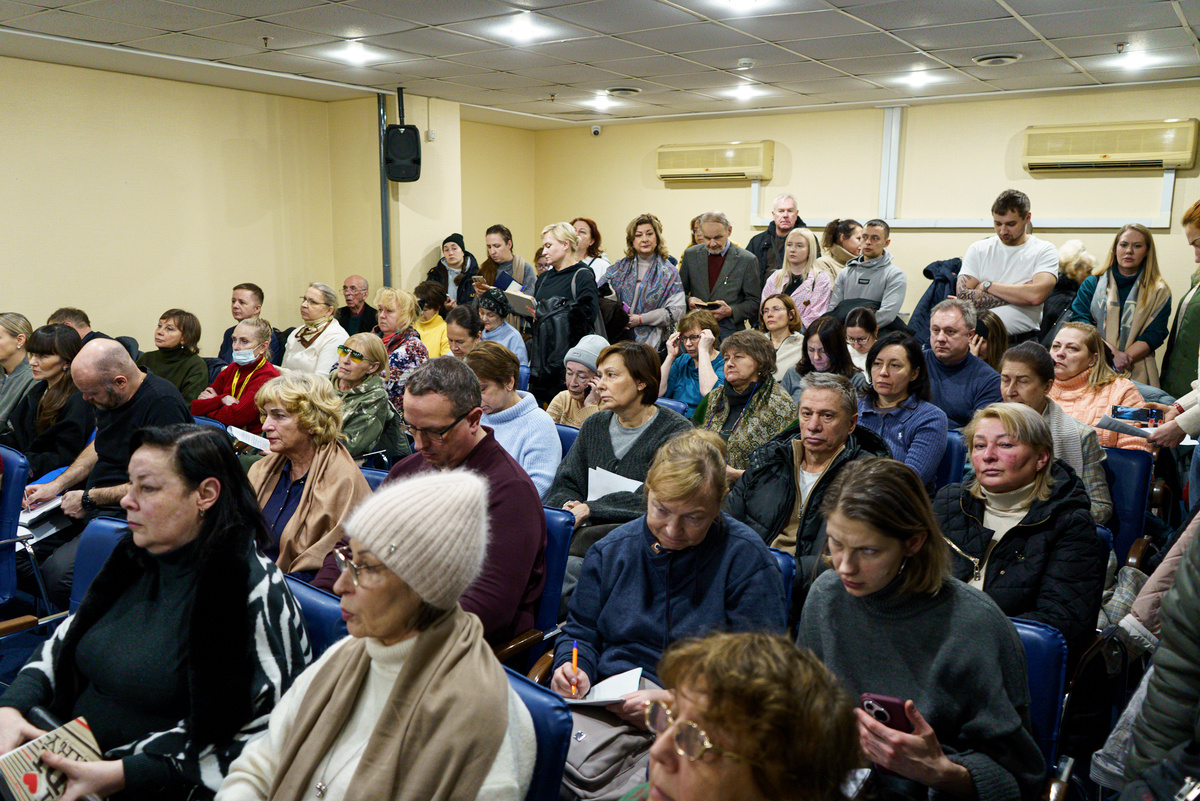 Участники семинара о проведении ОСС для рассмотрения вопроса об участии в программе КРТ / Фото: ЗАКС.Ру