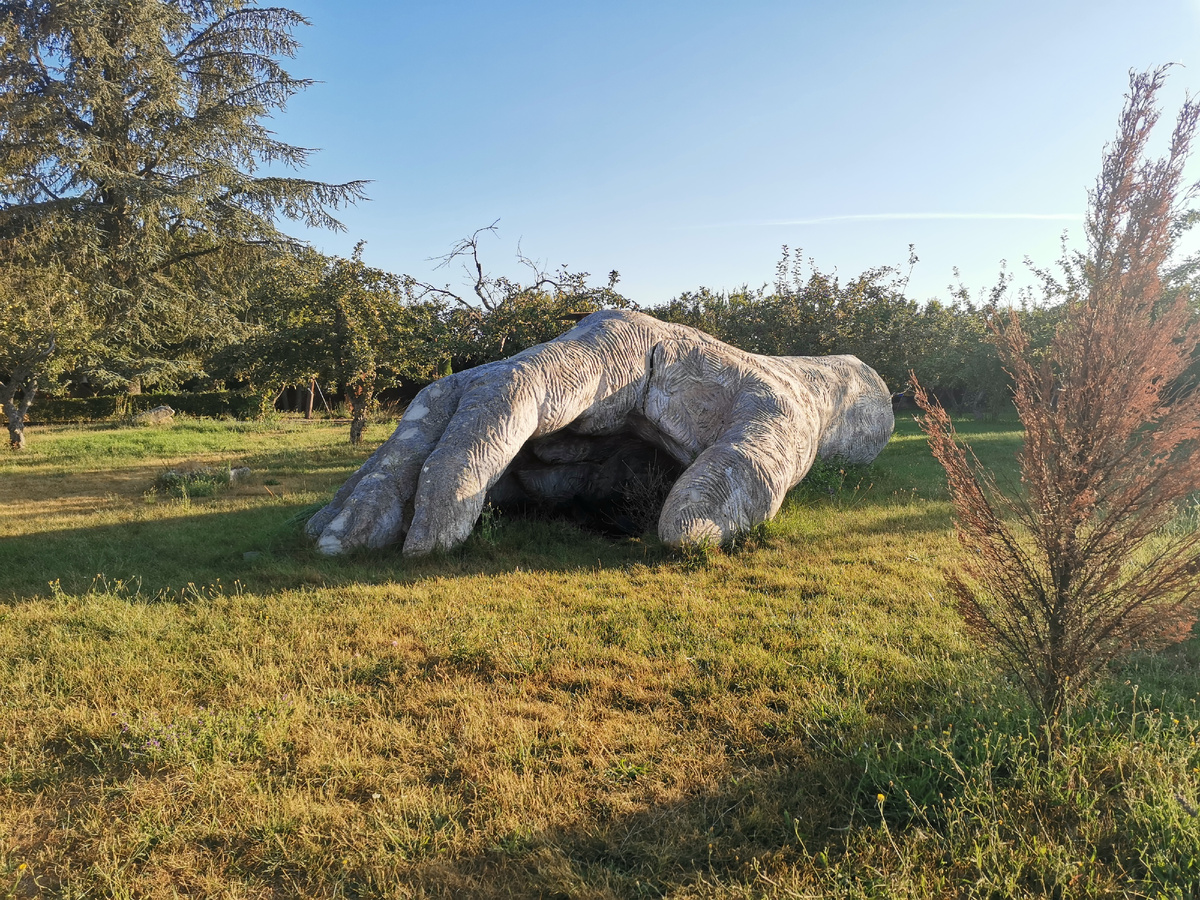 Рука на Пути Святого Иакова