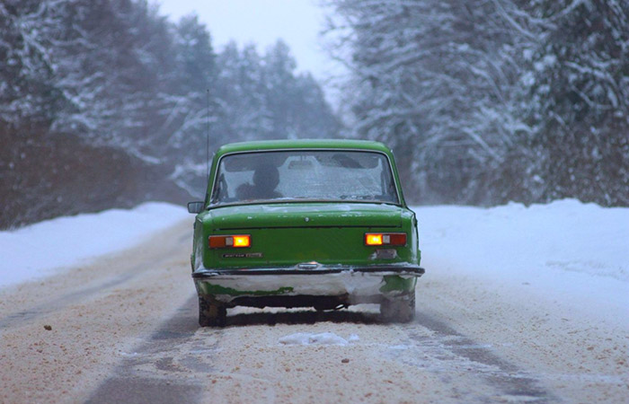 Зимние дороги в СССР: насколько это сложно для современного водителя
