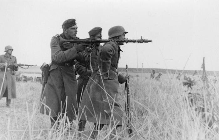 До войны 34-й полностью устраивал войска. /Фото: aucfan.com.