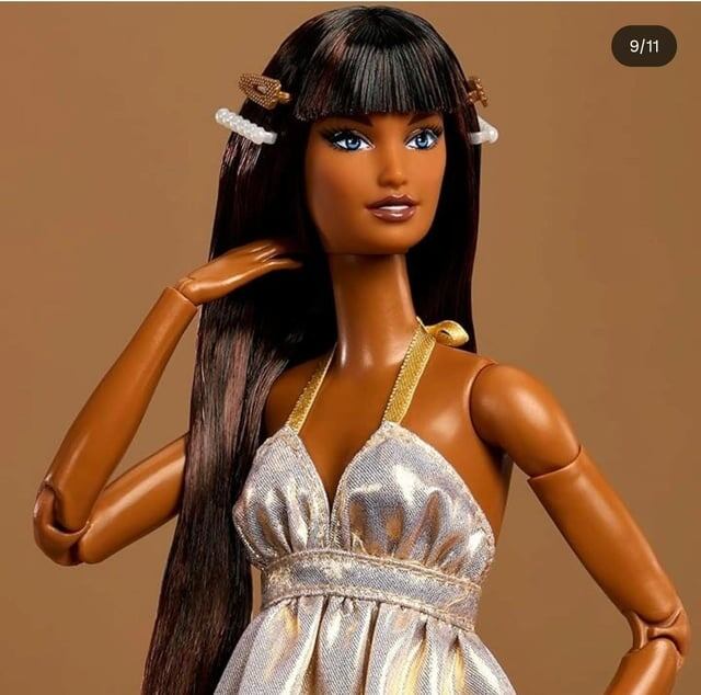 Barbie Basics 2026 года 2 выпуск - Барби Бэйсик с молдом Ана-Лара 