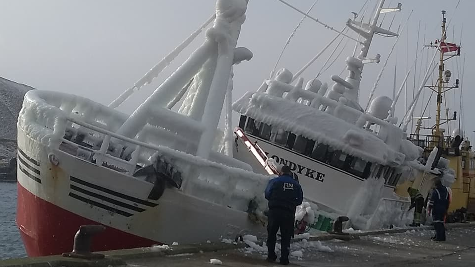 Из-за обледенения тонут суда и в нынешнее время