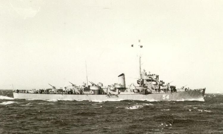 Главный «герой» легенды — эсминец Элдридж» (USS Eldridge DE-173) в морском походе.Его реальная задача была куда прозаичнее: охота на подлодки.