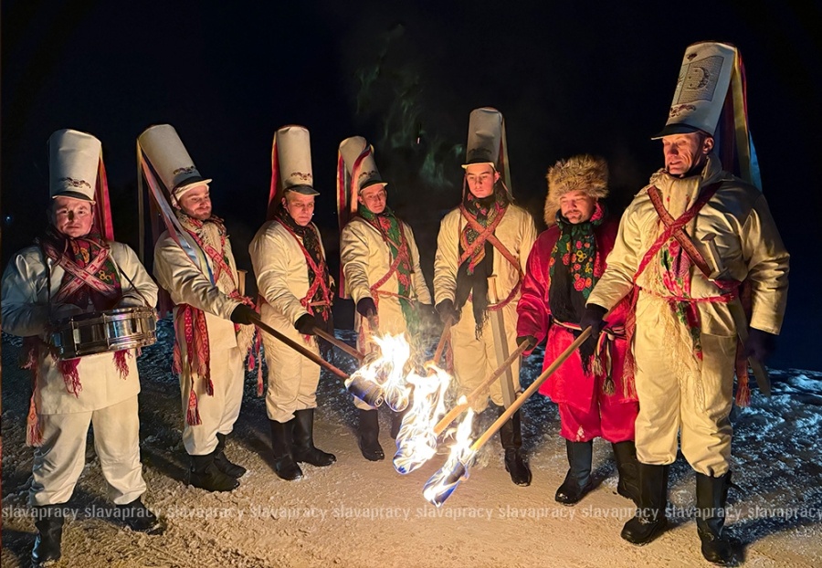     Наследие ЮНЕСКО на Копыльщине: репортаж с уникального обряда "Колядные цари"