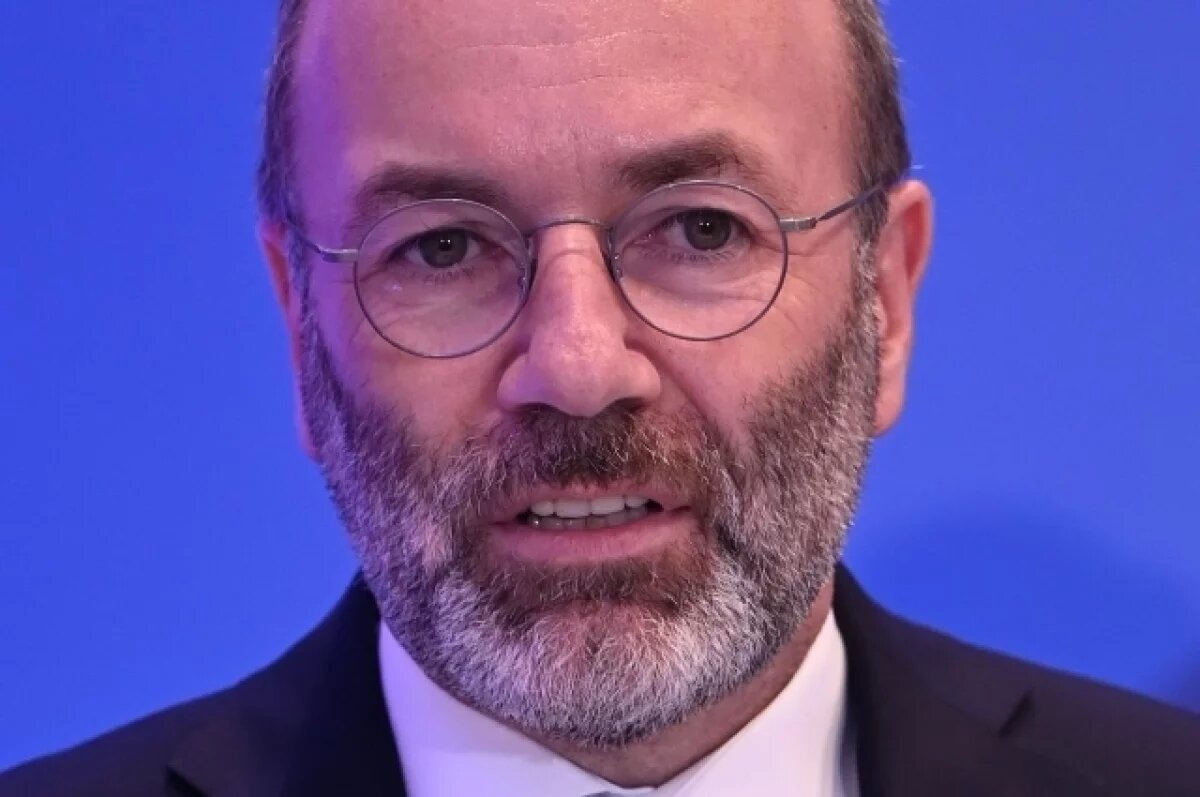    Вебер: ЕП не может одобрить торговую сделку с США из-за пошлин Трампа