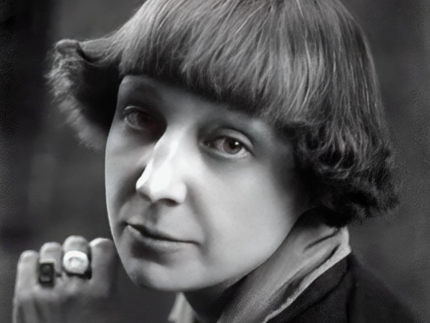 Марина Ивановна Цветаева, 08.10.1892 - 31.08.1941. (фото из свободного доступа)