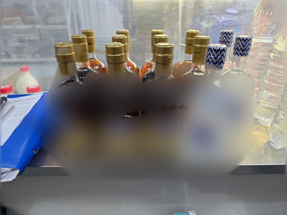    Основная часть товара продавалась в точках, не имеющих лицензии УМВД России по Оренбургской области