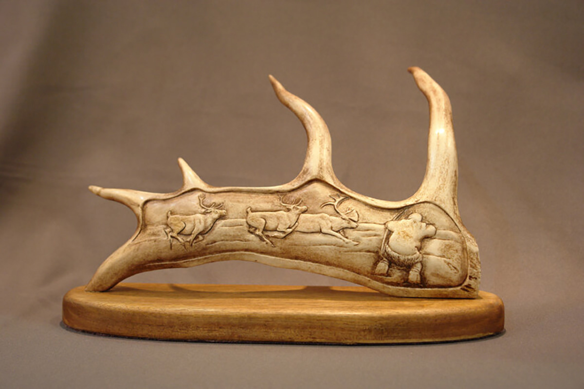 Александр Сигуней, «Охота на диких быков». Фото: dzen.ru «Журнал "Русский Ювелир"»