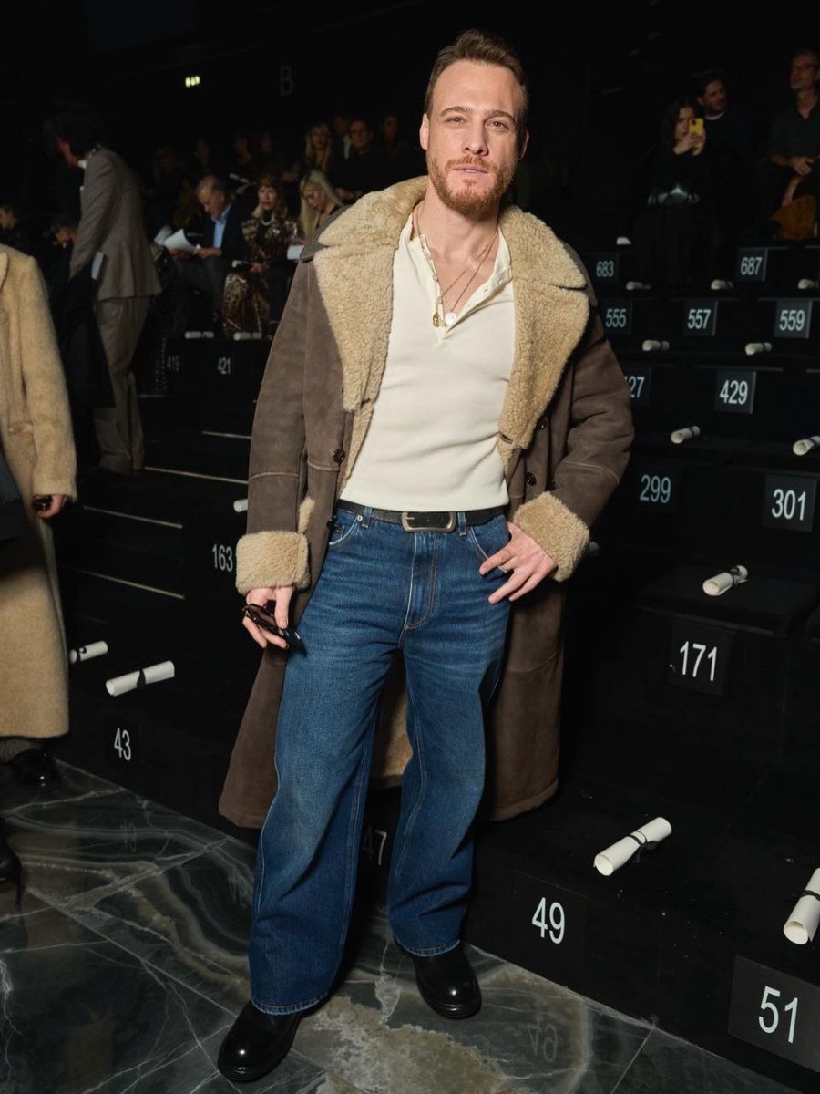 Фотосет гостей в первом ряду. Керем Бюрсин. Зимняя коллекция Dolce & Gabbana. Стилист Инан Кирдемир.