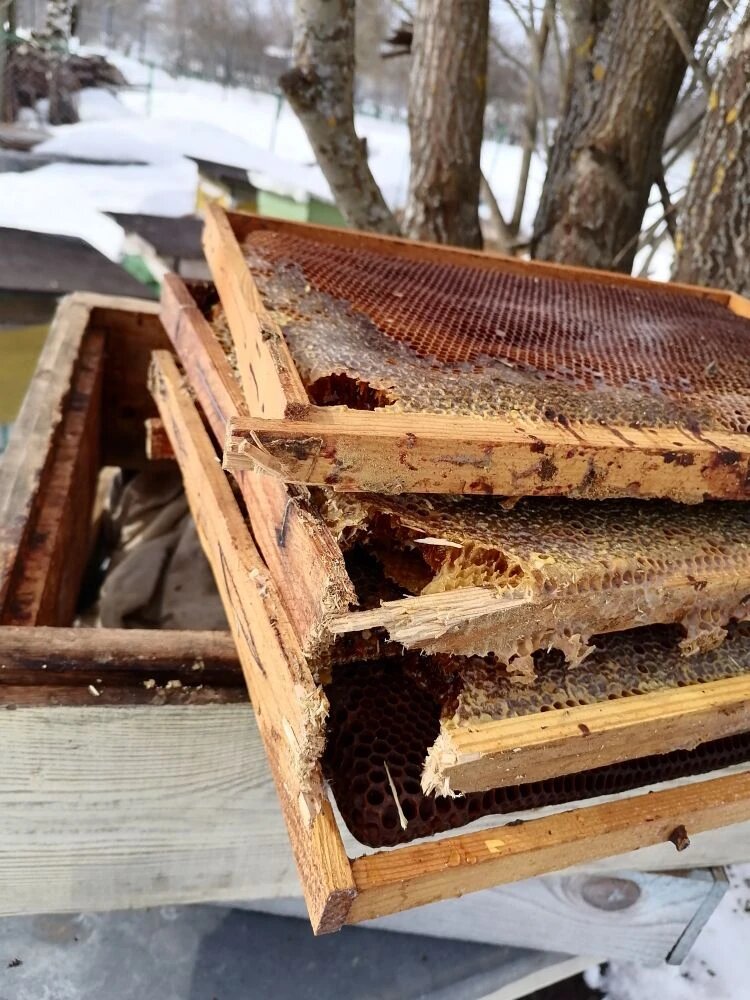 Рамки раздолбил очень критично