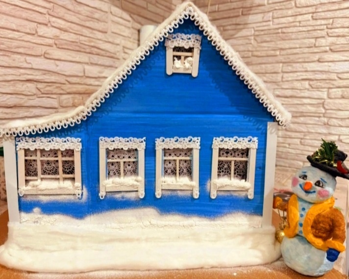 Фото 2. Работа с выставки детских рисунков и поделок "В гостях у Мудрого Филина", г. Астрахань,  2025 г.