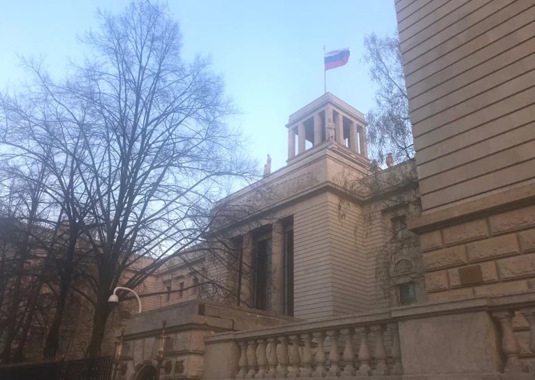 Посольство РФ в Берлине (из сети)